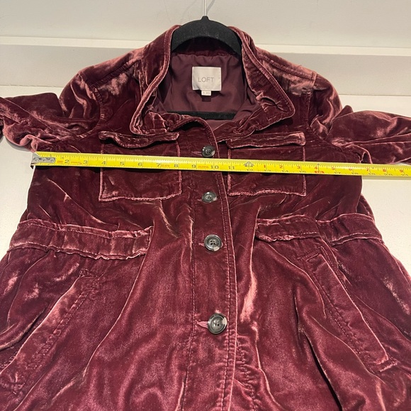 $149 STUNNING Velvet LOFT button Jacket soft mauve Burgandy waist tie XS S - Picture 5 of 7